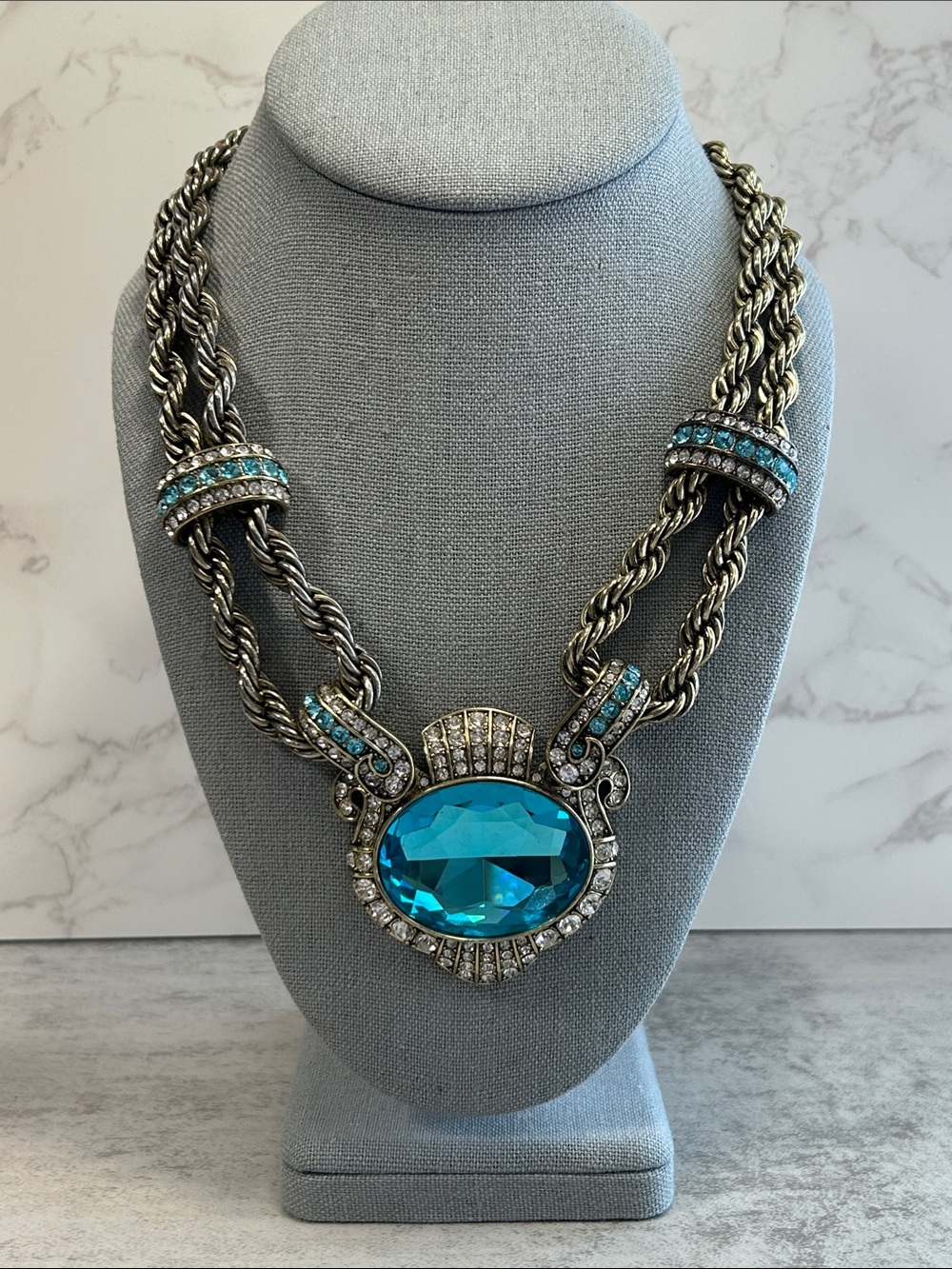 Heidi Daus Turquoise Blue Crystal Statement Necklace SEE DETAILS